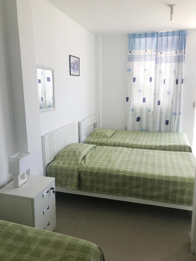 Hostel Killamoon Oasis Паракас Екстериор снимка