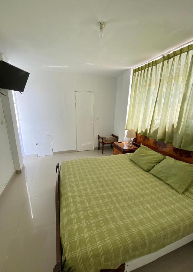 Hostel Killamoon Oasis Паракас Екстериор снимка