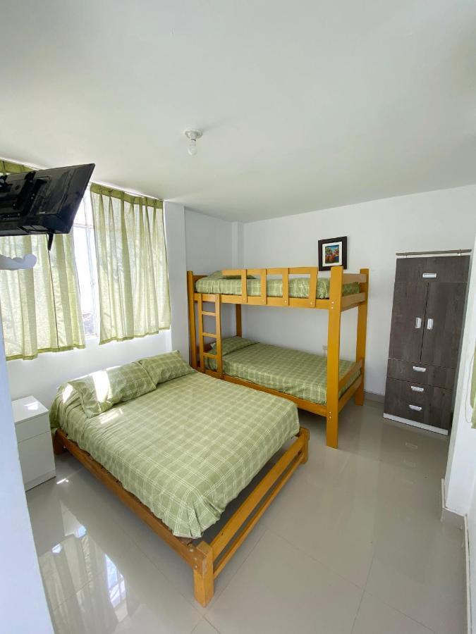 Hostel Killamoon Oasis Паракас Екстериор снимка