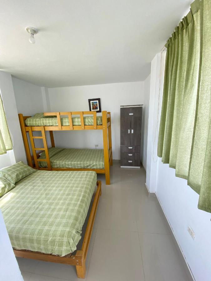 Hostel Killamoon Oasis Паракас Екстериор снимка